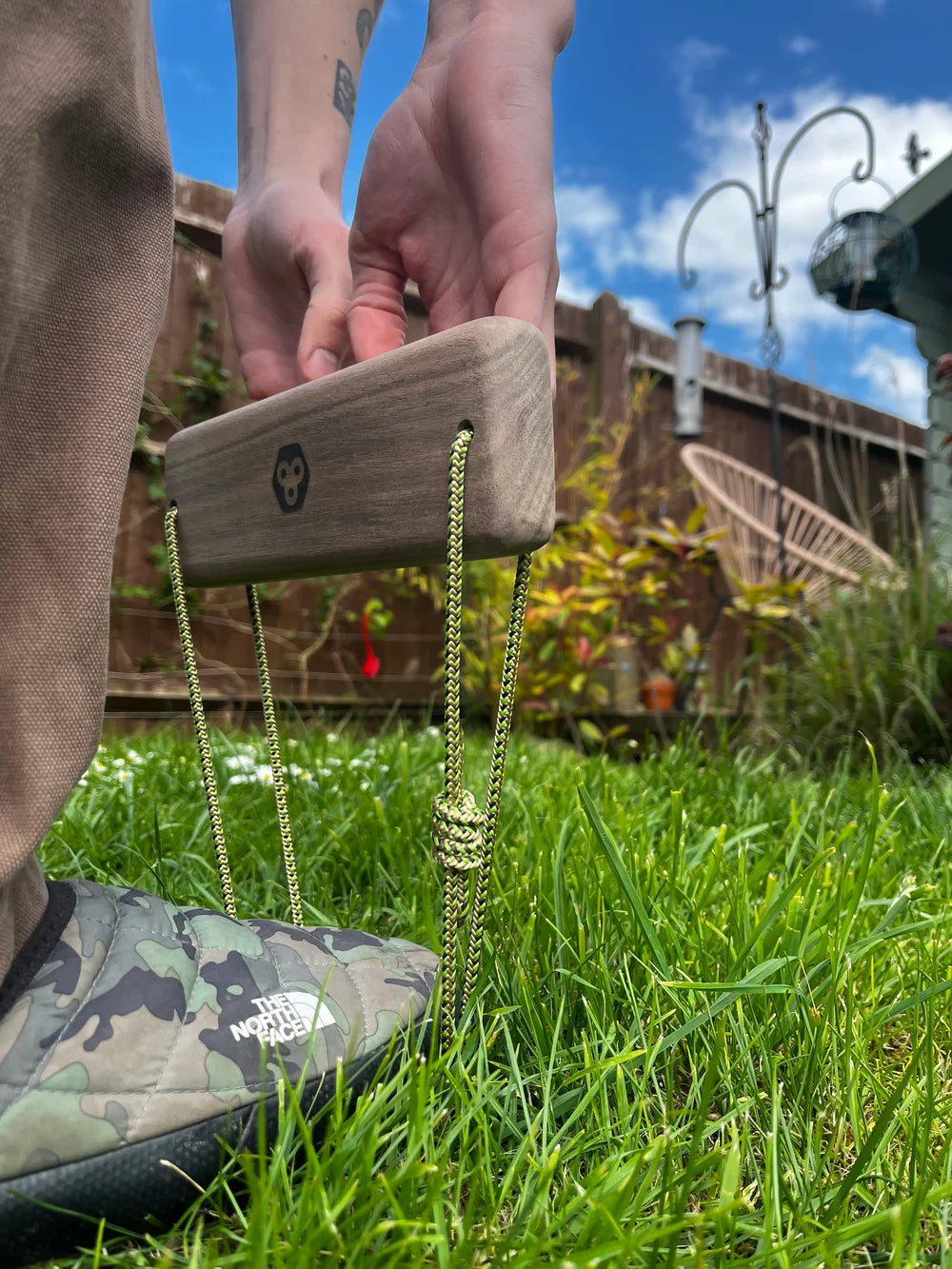 Duo Portable Hangboard - Walnut