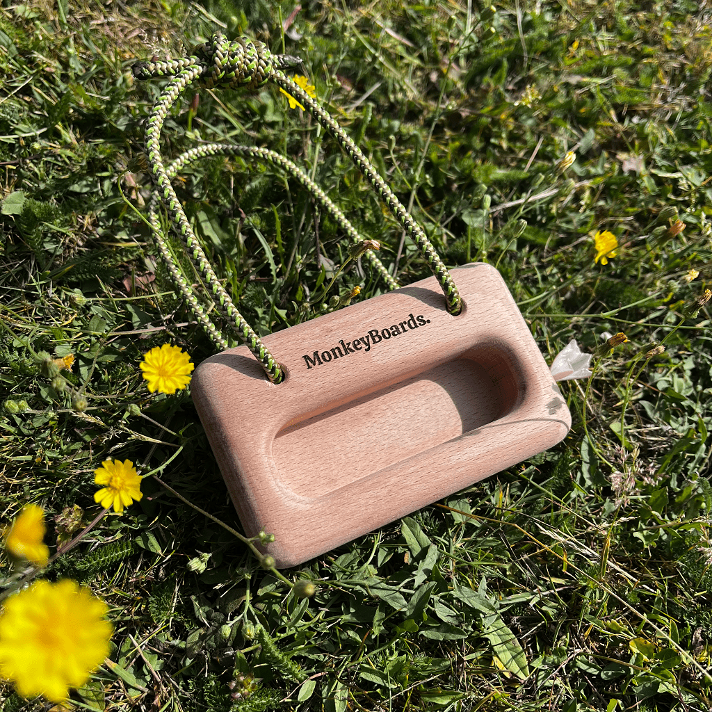 Kevin - The Mini Portable Hangboard - Cherry