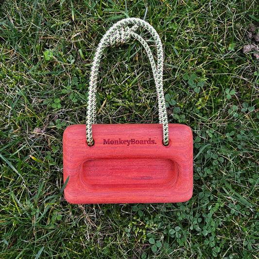 Kevin - The Mini Portable Hangboard - Paduk